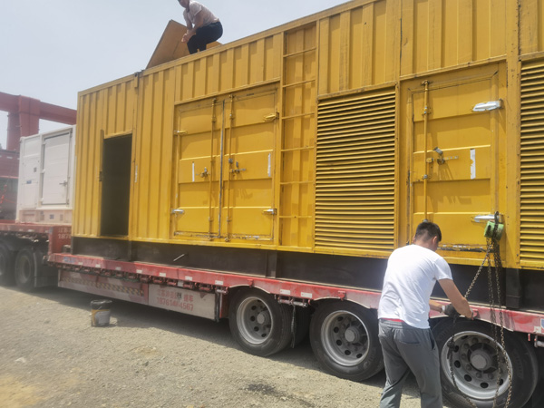 临潼发电机出租100KW发电机需要什么规格的电缆线?